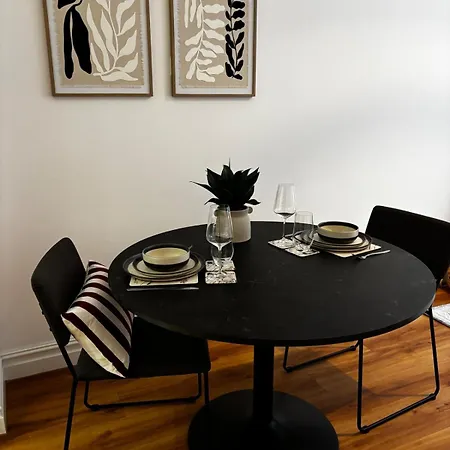 Lejlighed The Cosy - 2 Min Walk To Station