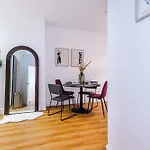 Apartment The Cosy - 2 Min Walk To Station Leeds (West Yorkshire)