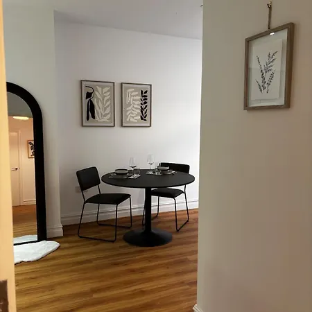 アパート The Cosy - 2 Min Walk To Station *